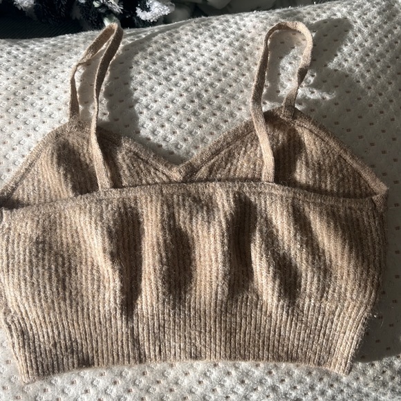 H&M - Picture 2 of 2